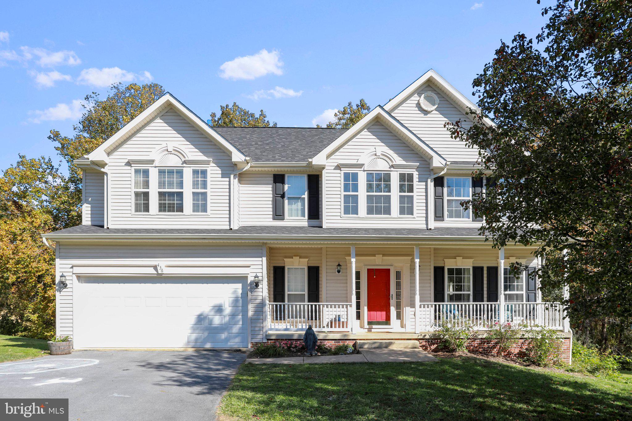 LOCUST HILL - Residential