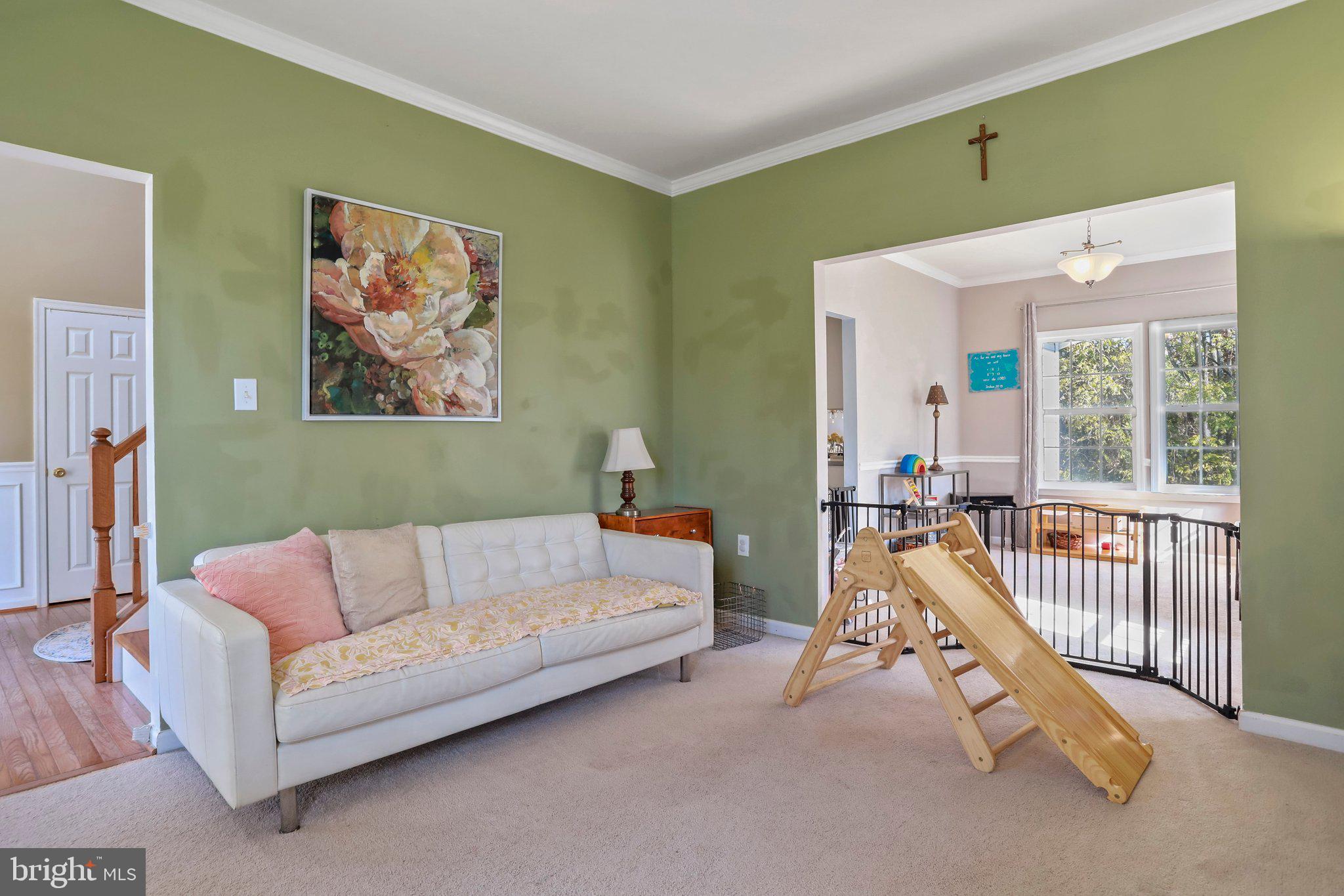 LOCUST HILL - Residential