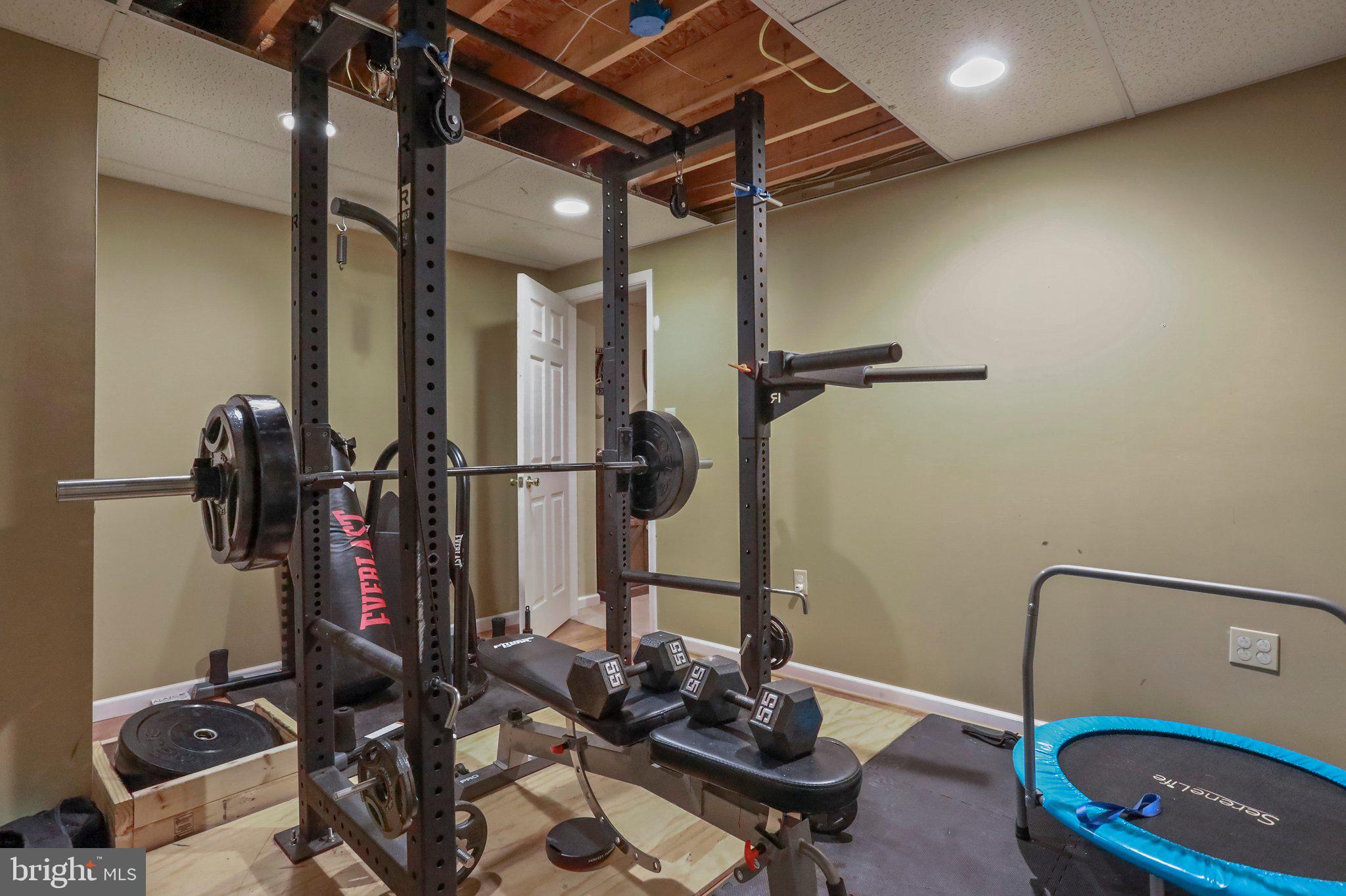 LOCUST HILL - Residential