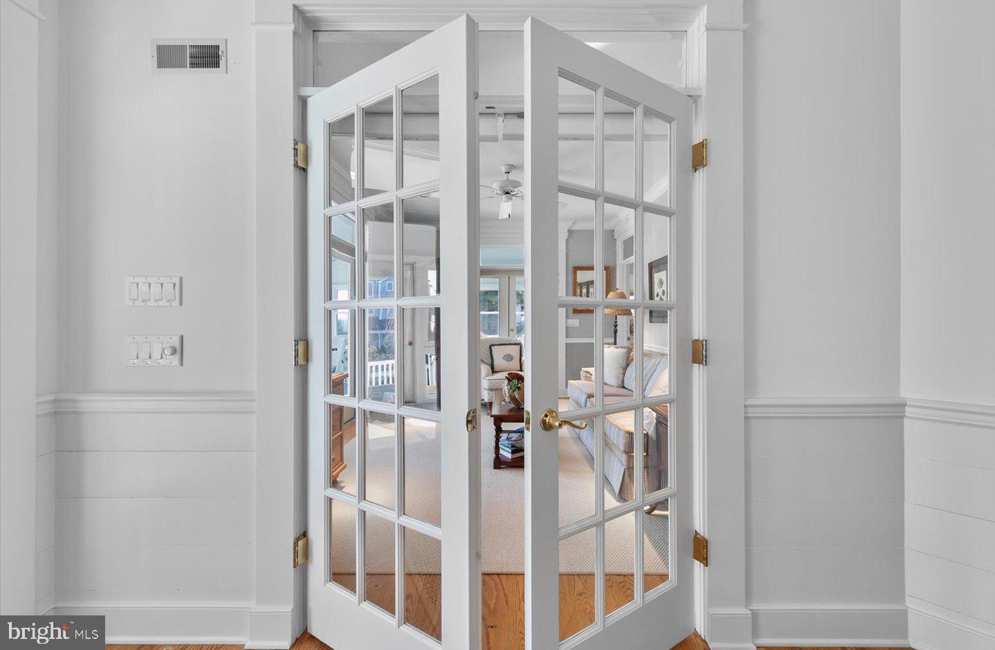 INDIAN BEACH - Residential