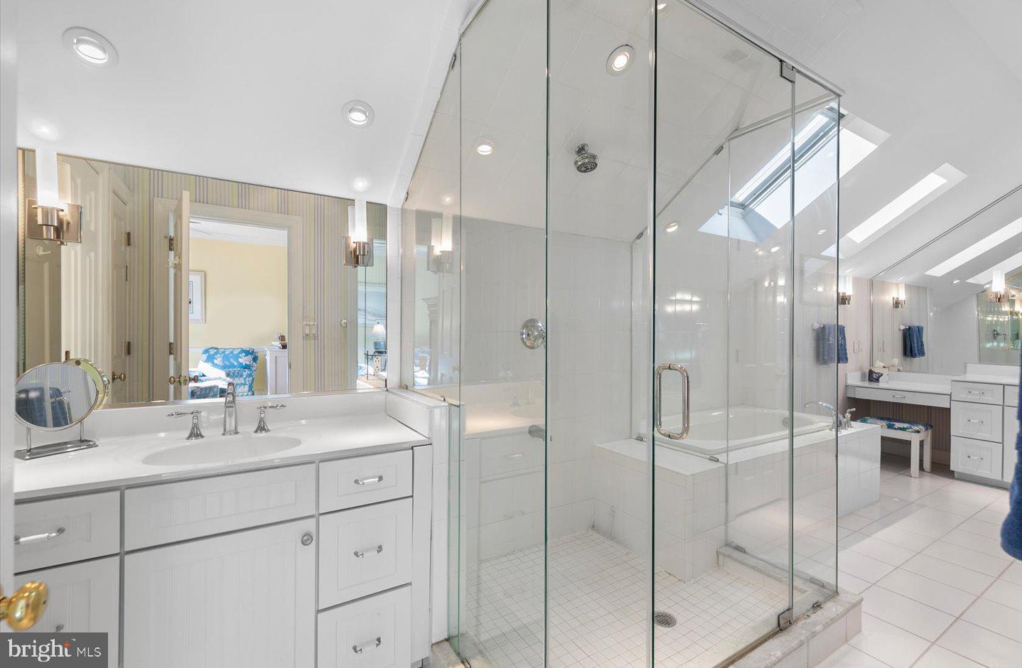 INDIAN BEACH - Residential