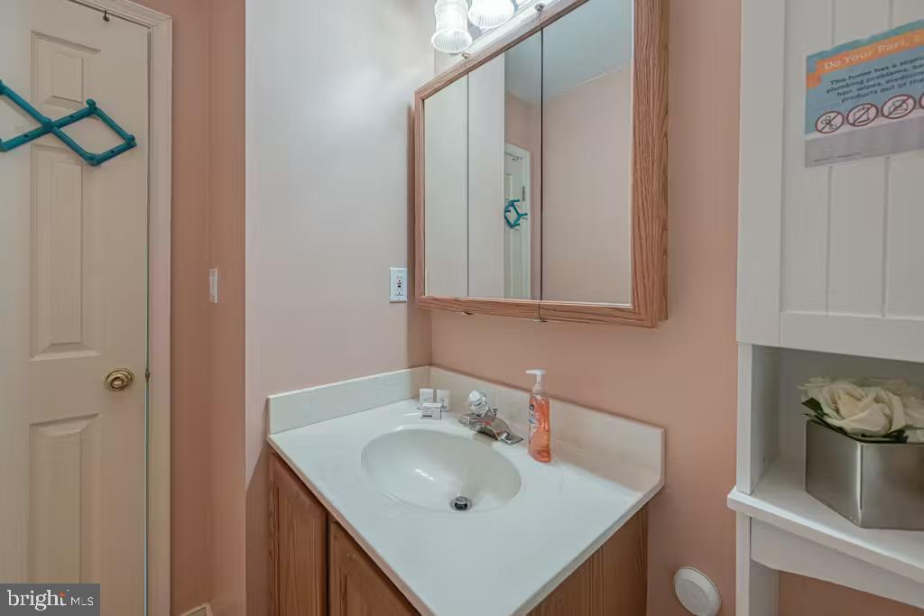 FOXWOOD MANOR - Residential