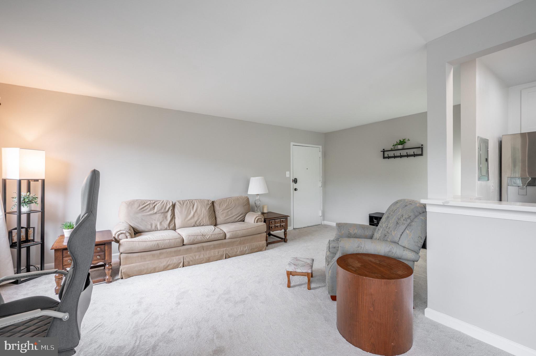 2902 KINGS CHAPEL ROAD 6
