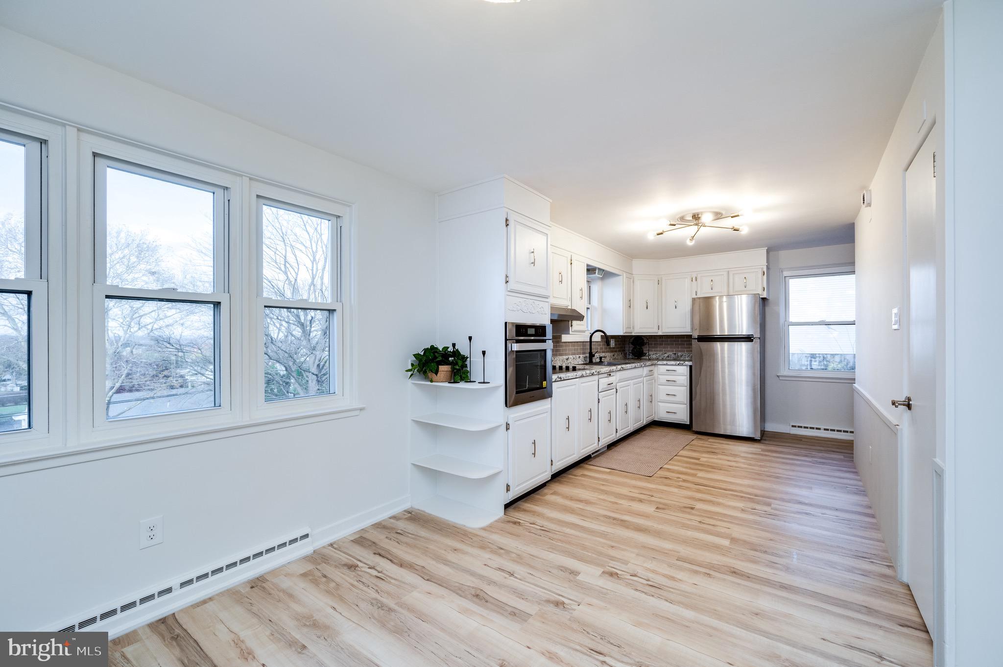 SINKING SPRING - Residential