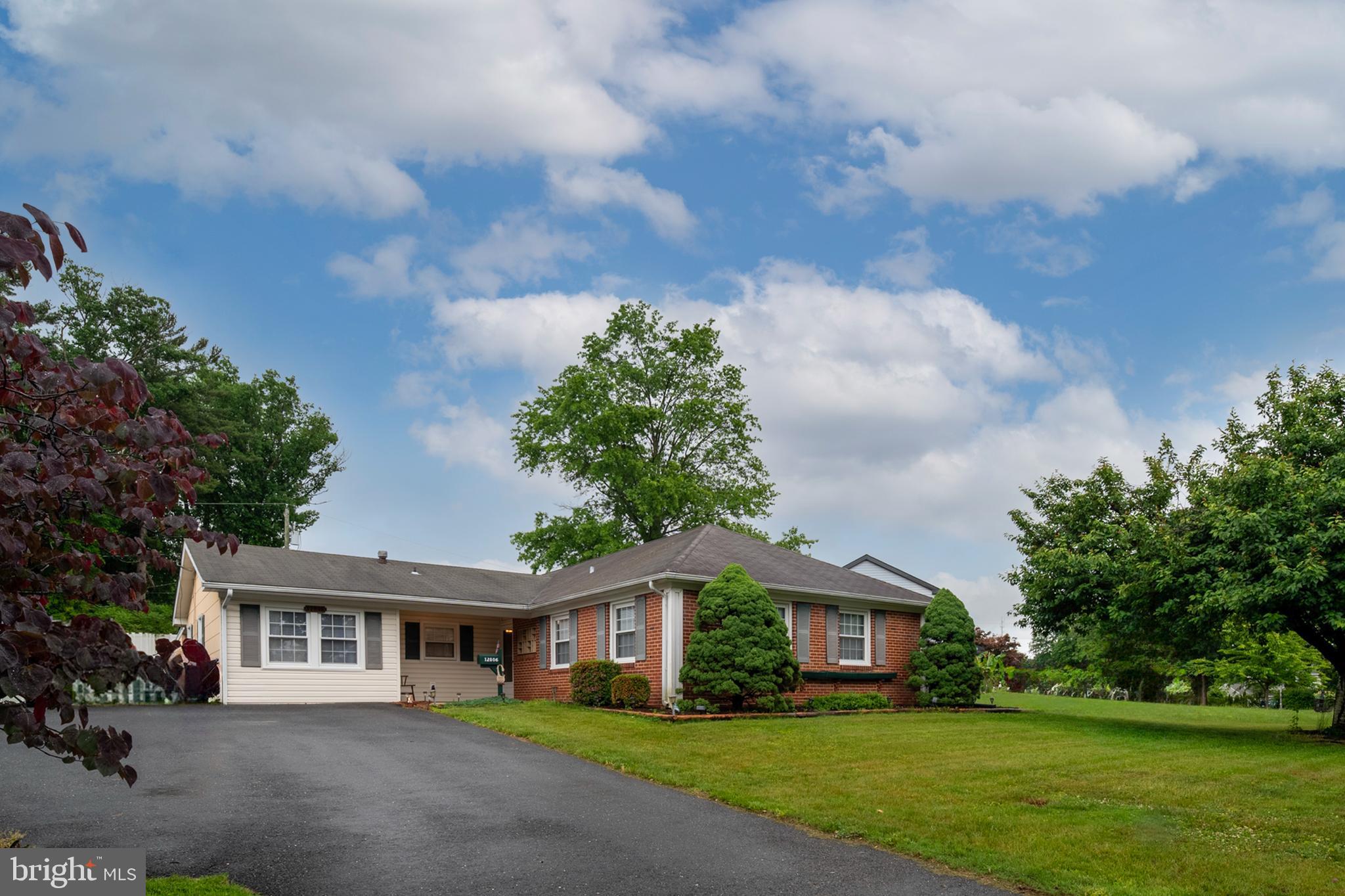BUCKINGHAM AT BELAIR - Residential