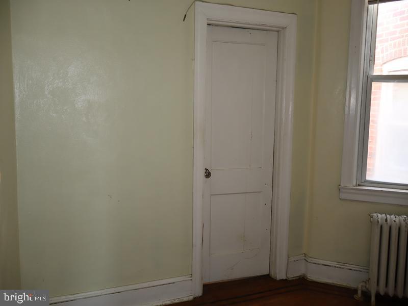 GERMANTOWN - Residential