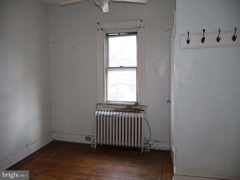 GERMANTOWN - Residential