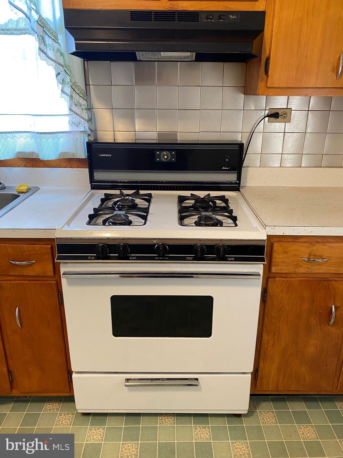 POTOMAC HEIGHTS - Residential