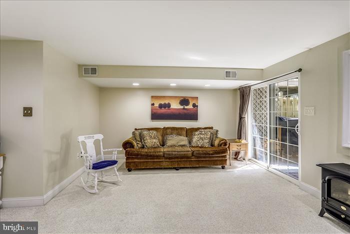 GUNNERS LAKE VILLAGE - Residential