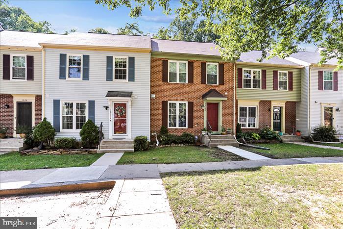 GUNNERS LAKE VILLAGE - Residential