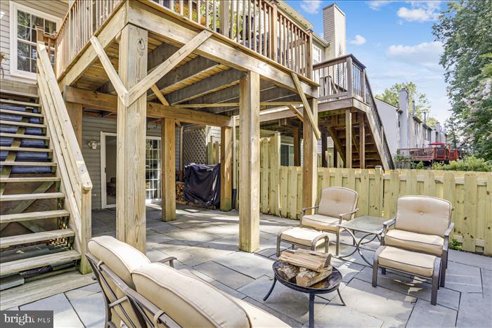 GUNNERS LAKE VILLAGE - Residential