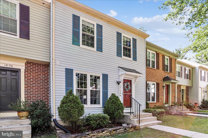 GUNNERS LAKE VILLAGE - Residential