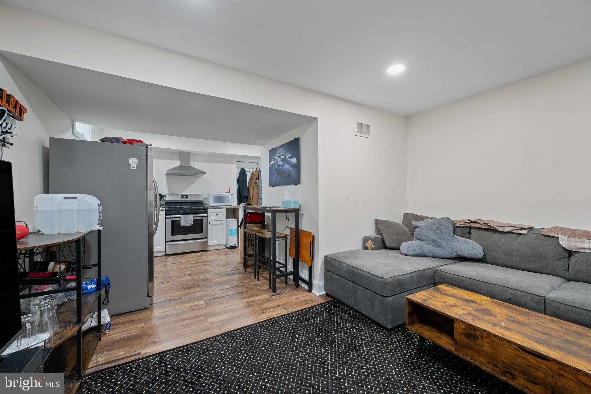 BLACKWALNUT COVE - Residential