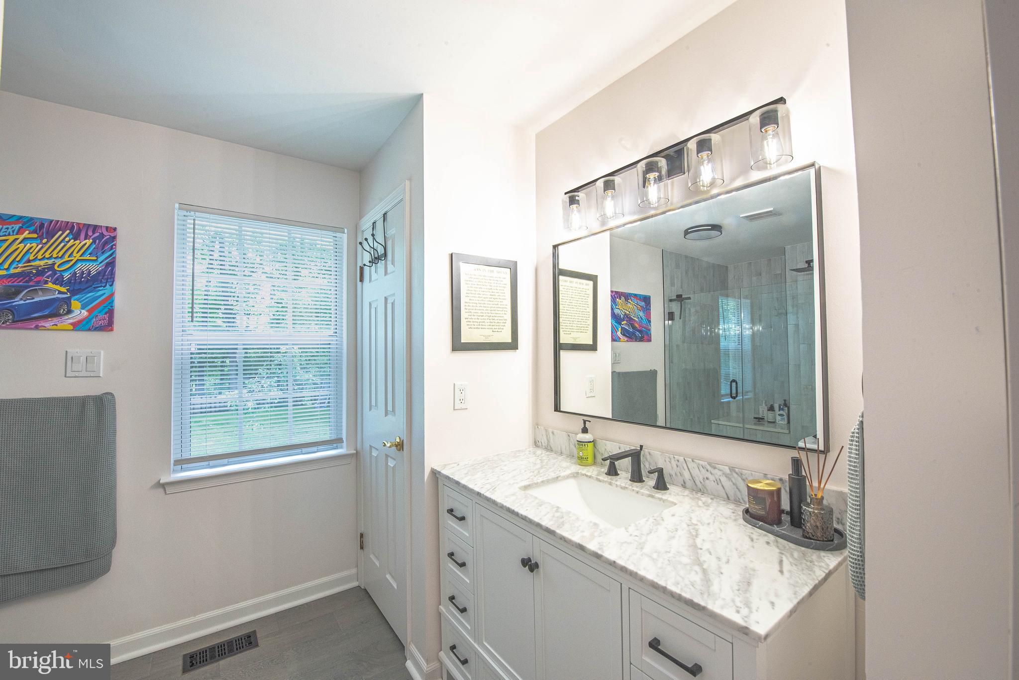BLACKWALNUT COVE - Residential