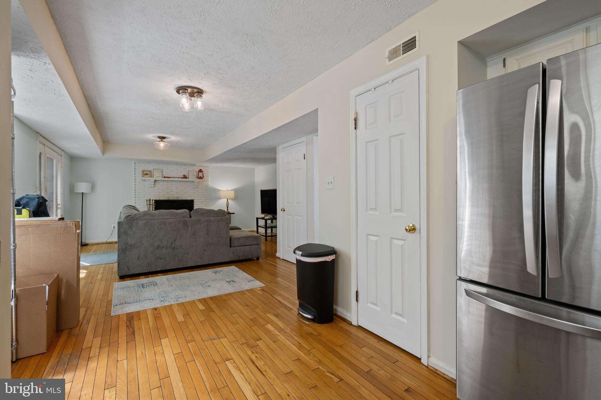 BLACKWALNUT COVE - Residential