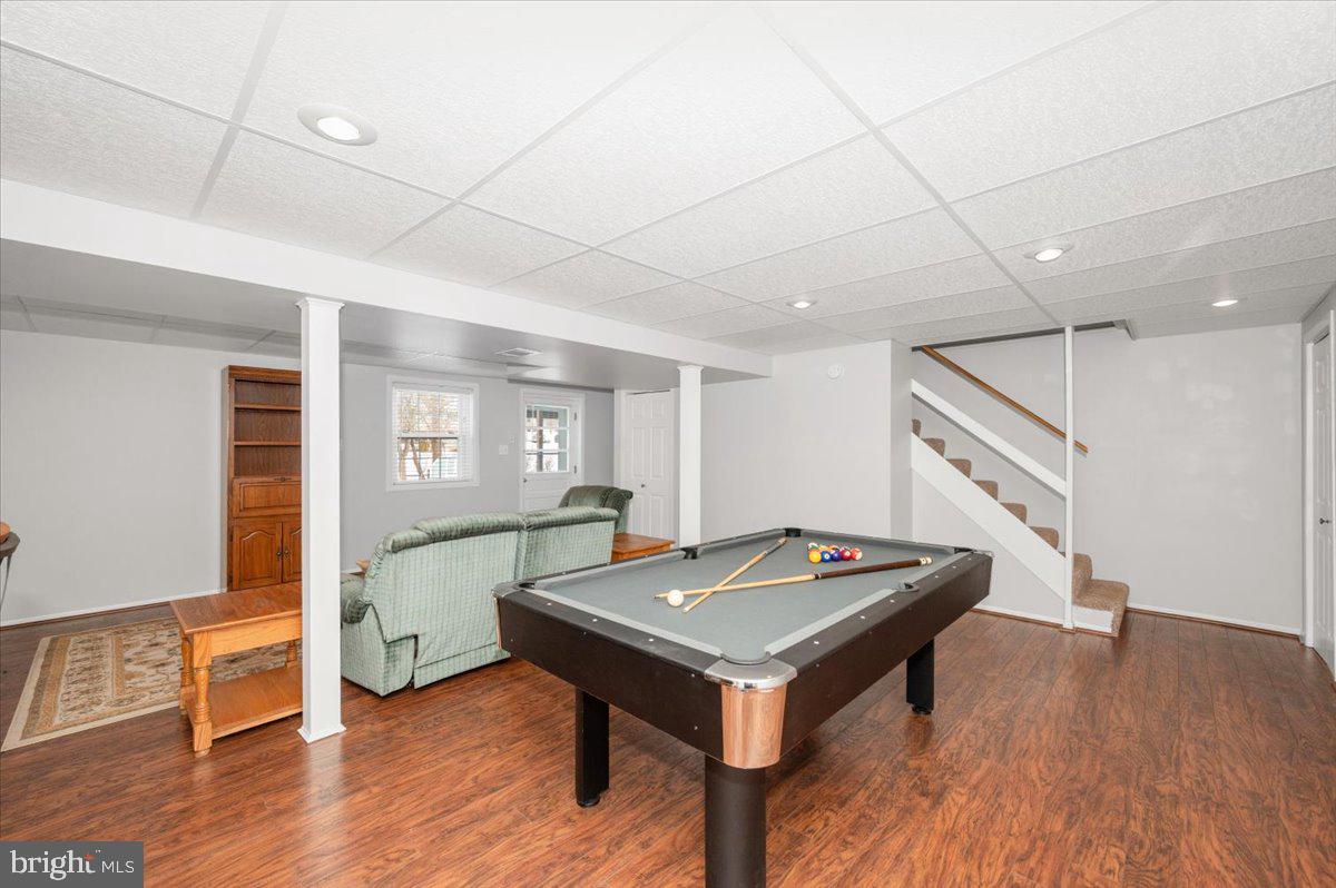 CRESTVIEW ESTATES - Residential