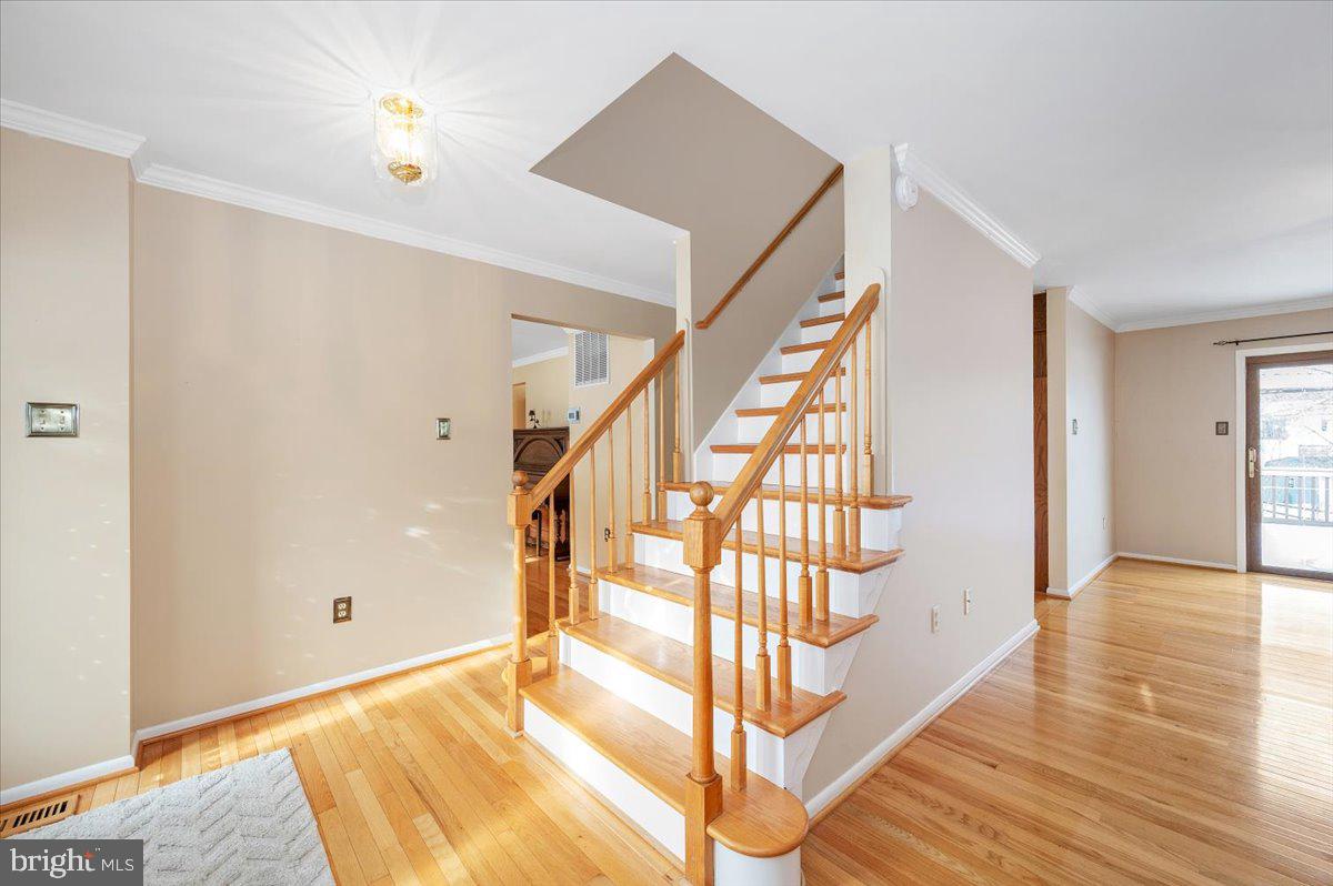 CRESTVIEW ESTATES - Residential