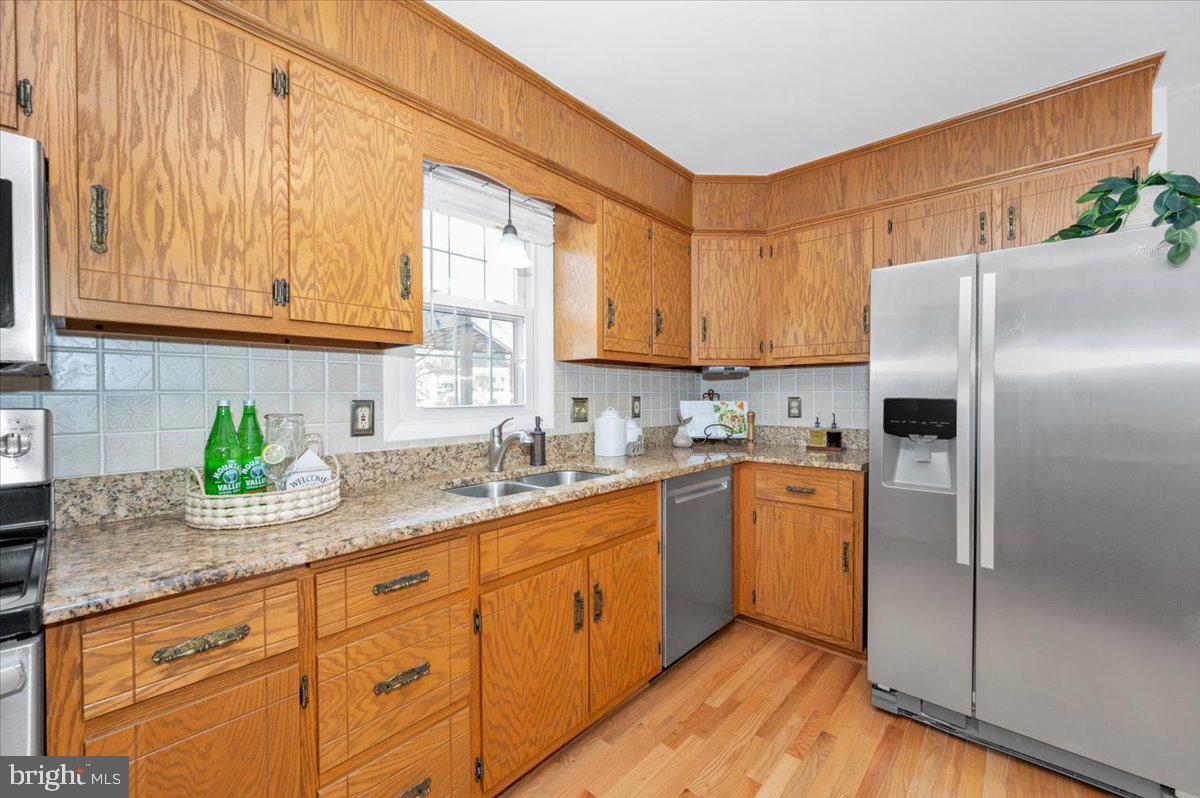 CRESTVIEW ESTATES - Residential