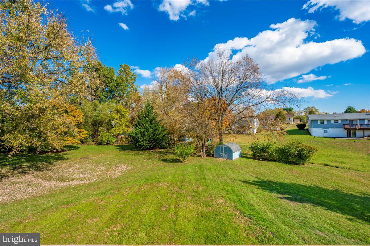 CRESTVIEW ESTATES - Residential