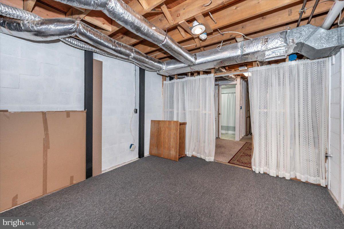 CRESTVIEW ESTATES - Residential