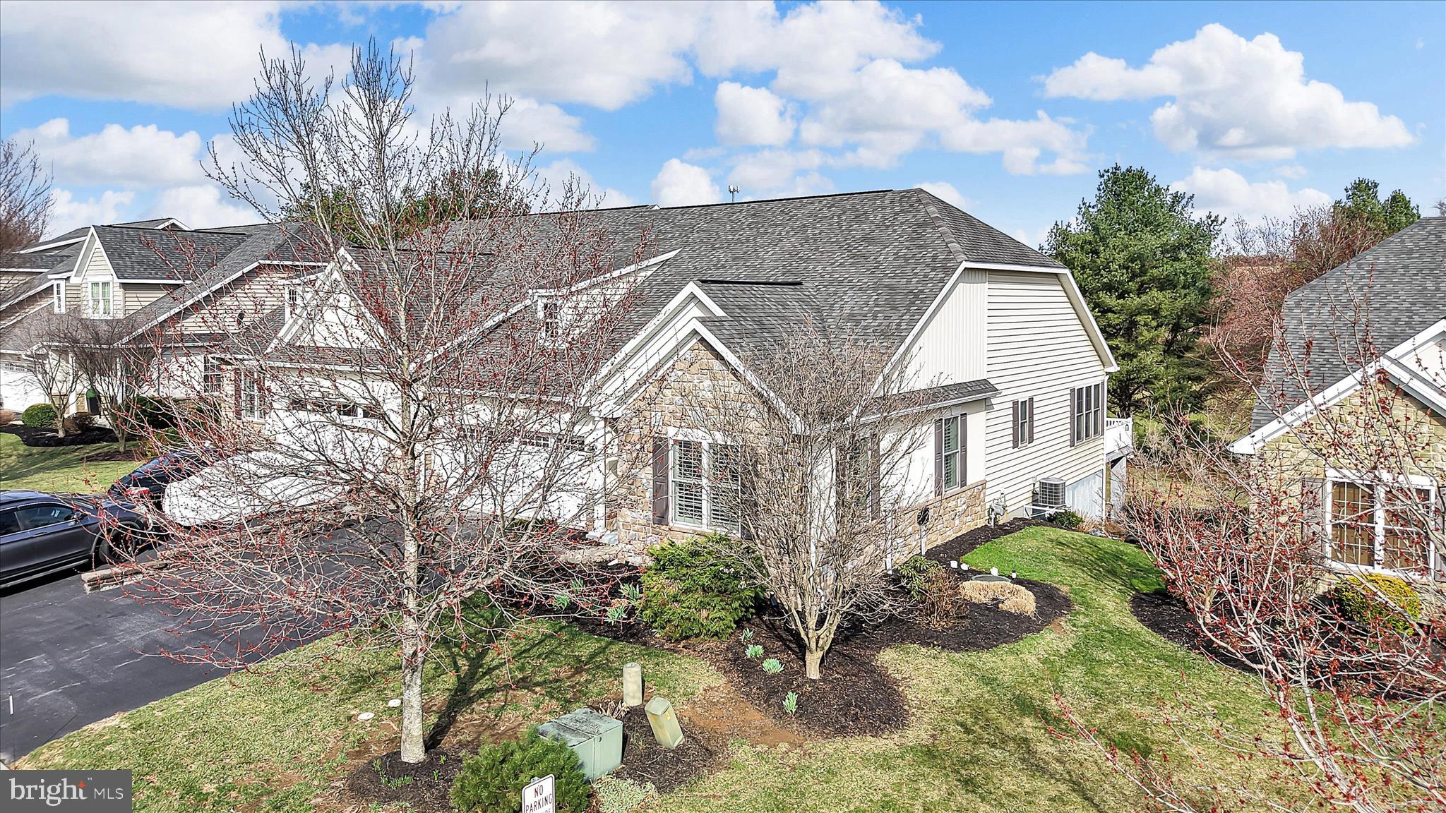 112 SAWGRASS DRIVE