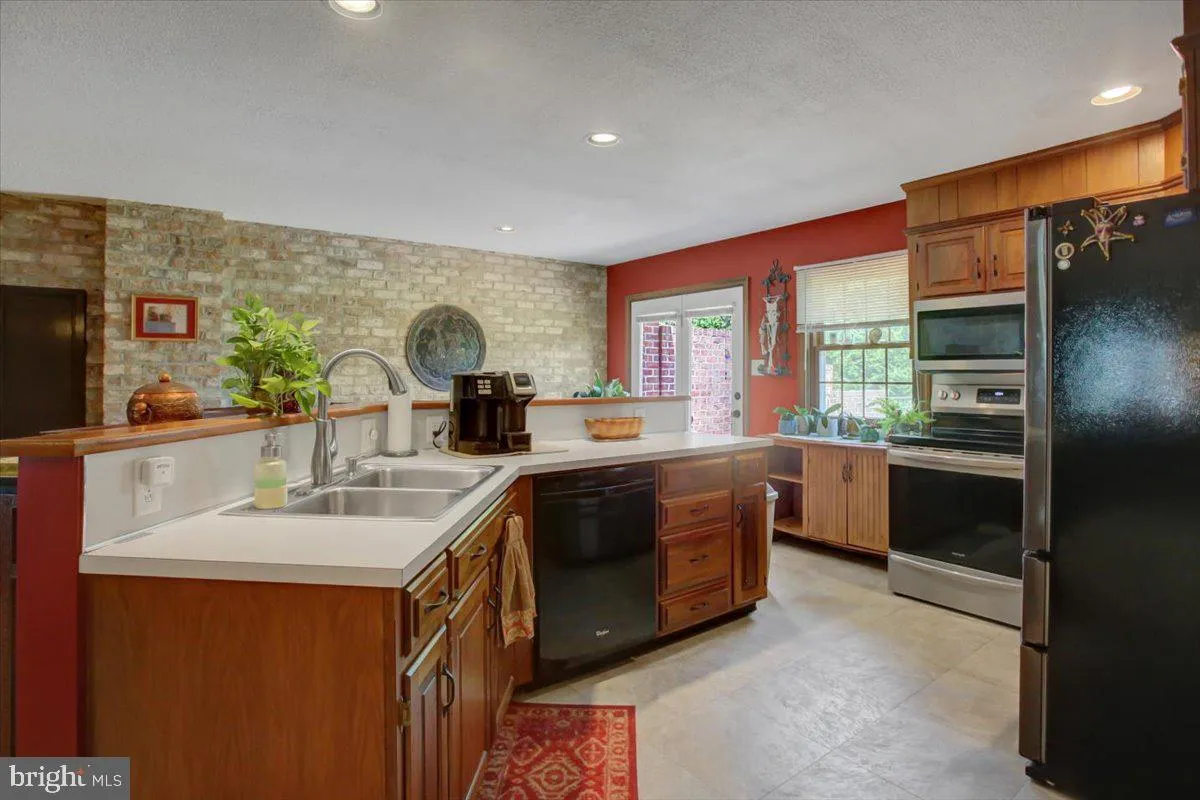 Chambersburg, Pennsylvania 17201, United States, 4 Bedrooms Bedrooms, ,3 BathroomsBathrooms,Residential,Coming Soon,175049