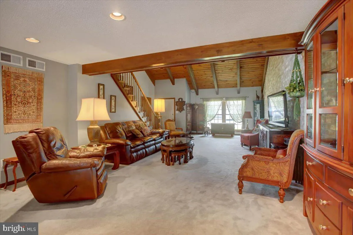 Chambersburg, Pennsylvania 17201, United States, 4 Bedrooms Bedrooms, ,3 BathroomsBathrooms,Residential,Coming Soon,175049