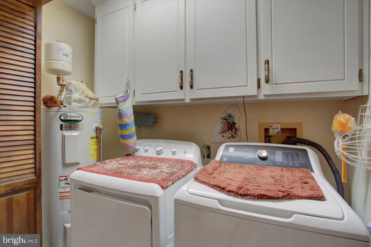 Chambersburg, Pennsylvania 17201, United States, 4 Bedrooms Bedrooms, ,3 BathroomsBathrooms,Residential,Coming Soon,175049