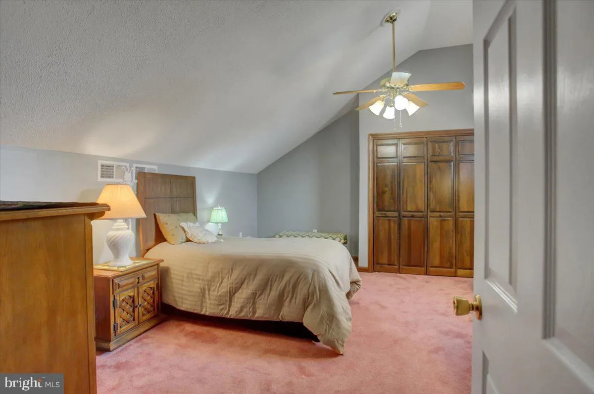 Chambersburg, Pennsylvania 17201, United States, 4 Bedrooms Bedrooms, ,3 BathroomsBathrooms,Residential,Coming Soon,175049