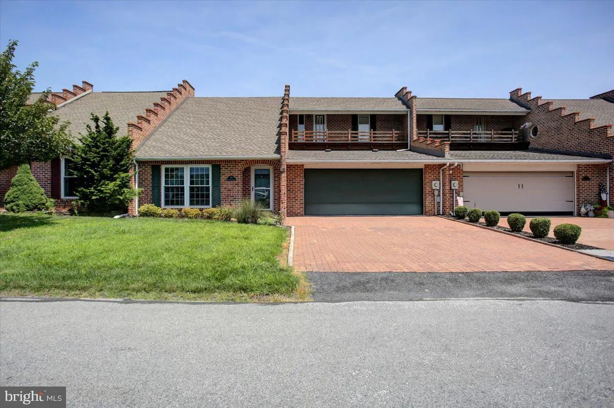 Chambersburg, Pennsylvania 17201, United States, 4 Bedrooms Bedrooms, ,3 BathroomsBathrooms,Residential,Coming Soon,175049