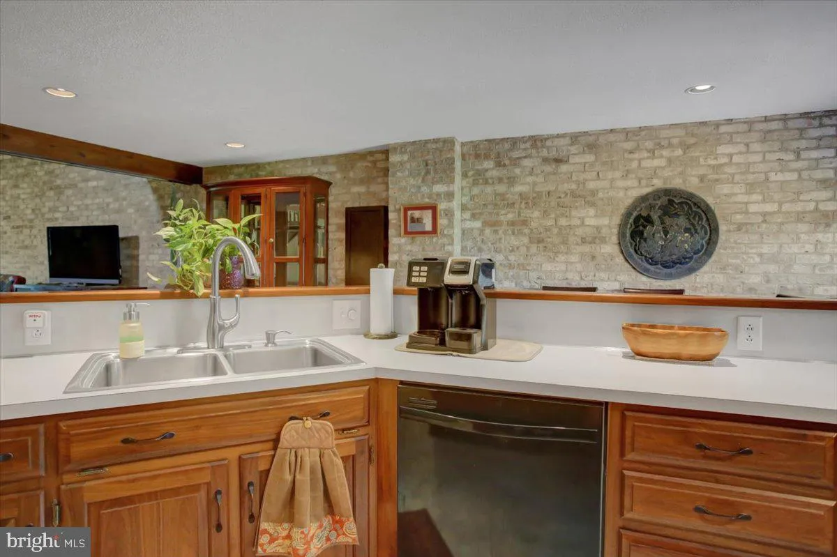 Chambersburg, Pennsylvania 17201, United States, 4 Bedrooms Bedrooms, ,3 BathroomsBathrooms,Residential,Coming Soon,175049