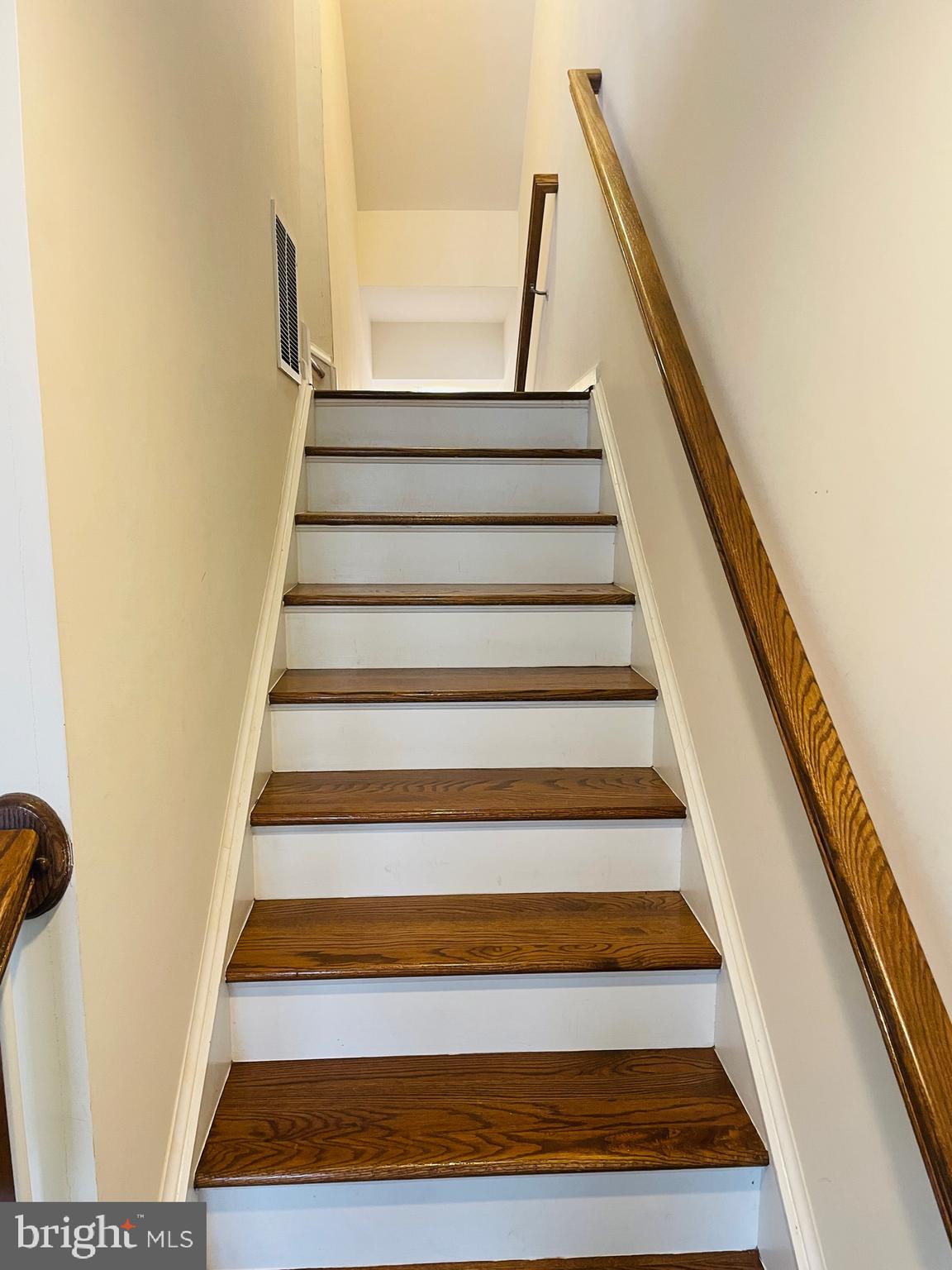 JEFFERSON PLACE - Residential Lease