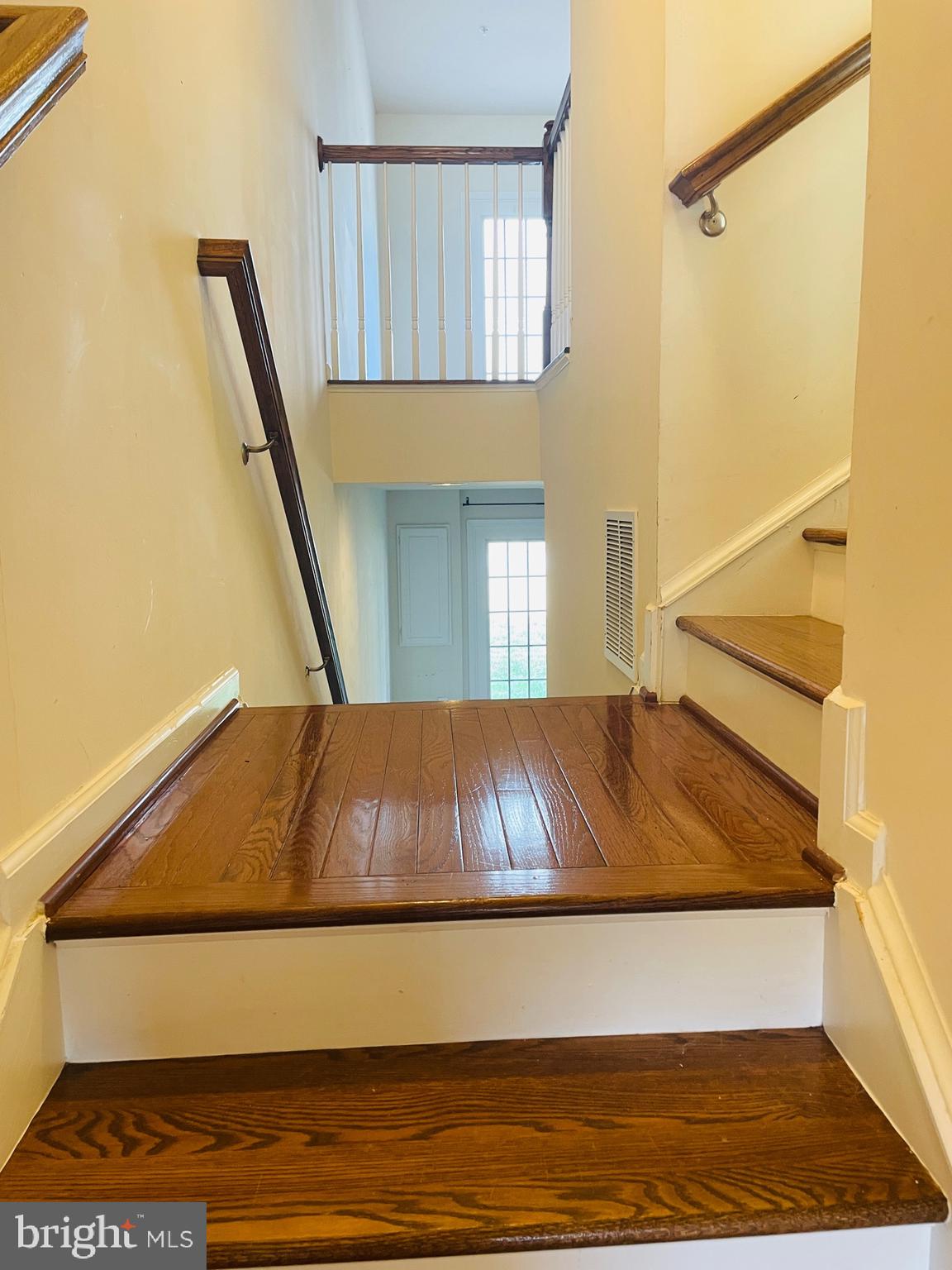 JEFFERSON PLACE - Residential Lease