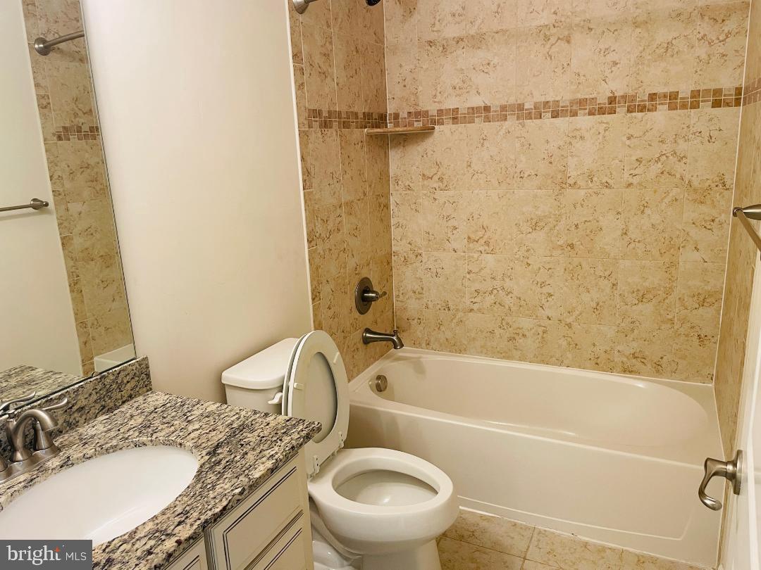 JEFFERSON PLACE - Residential Lease