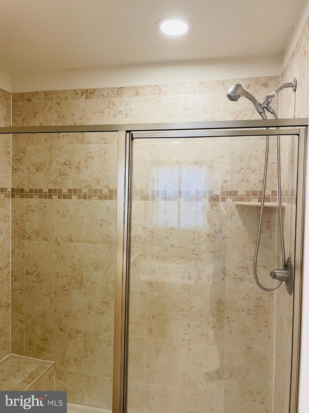 JEFFERSON PLACE - Residential Lease