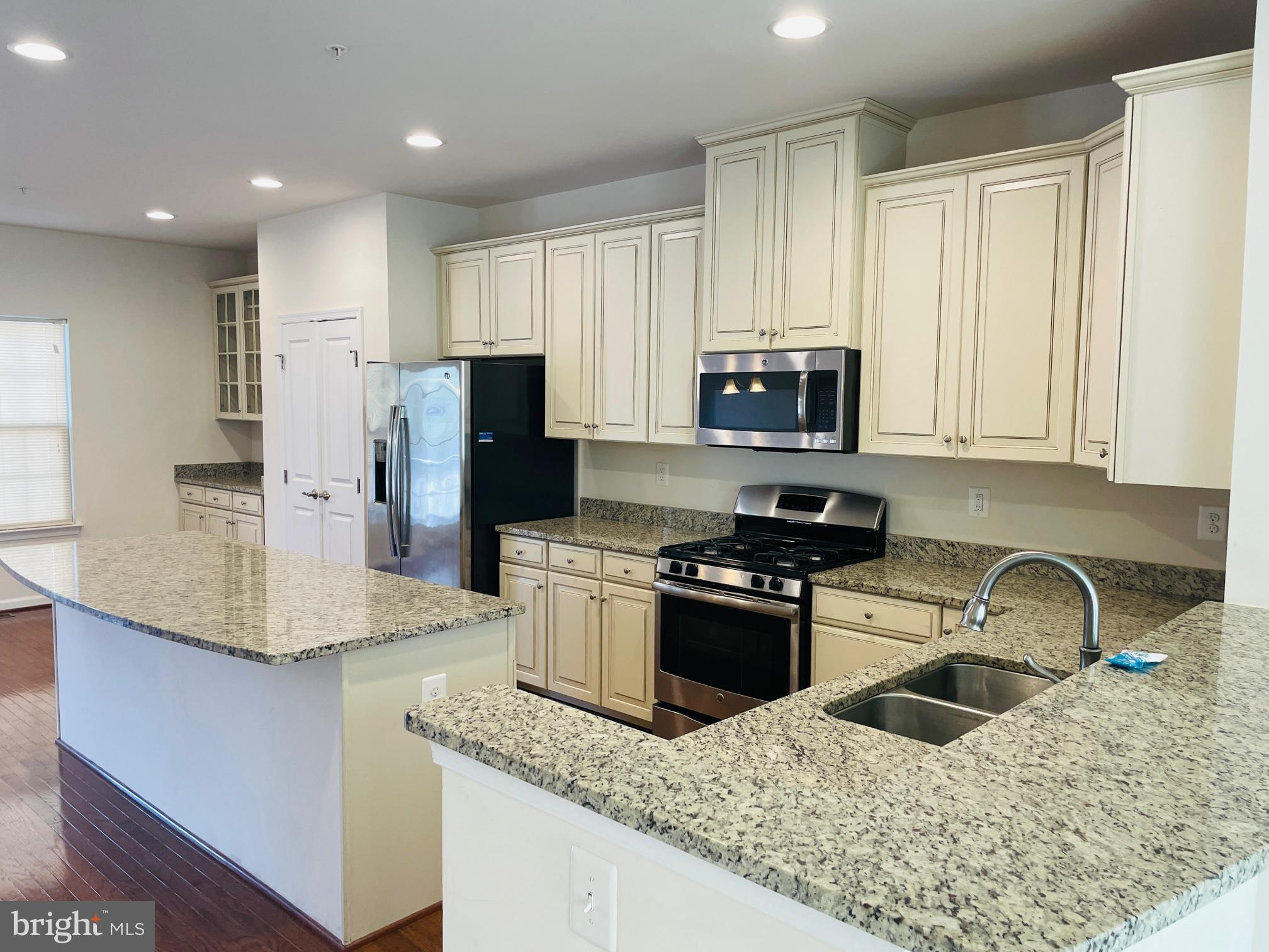 JEFFERSON PLACE - Residential Lease