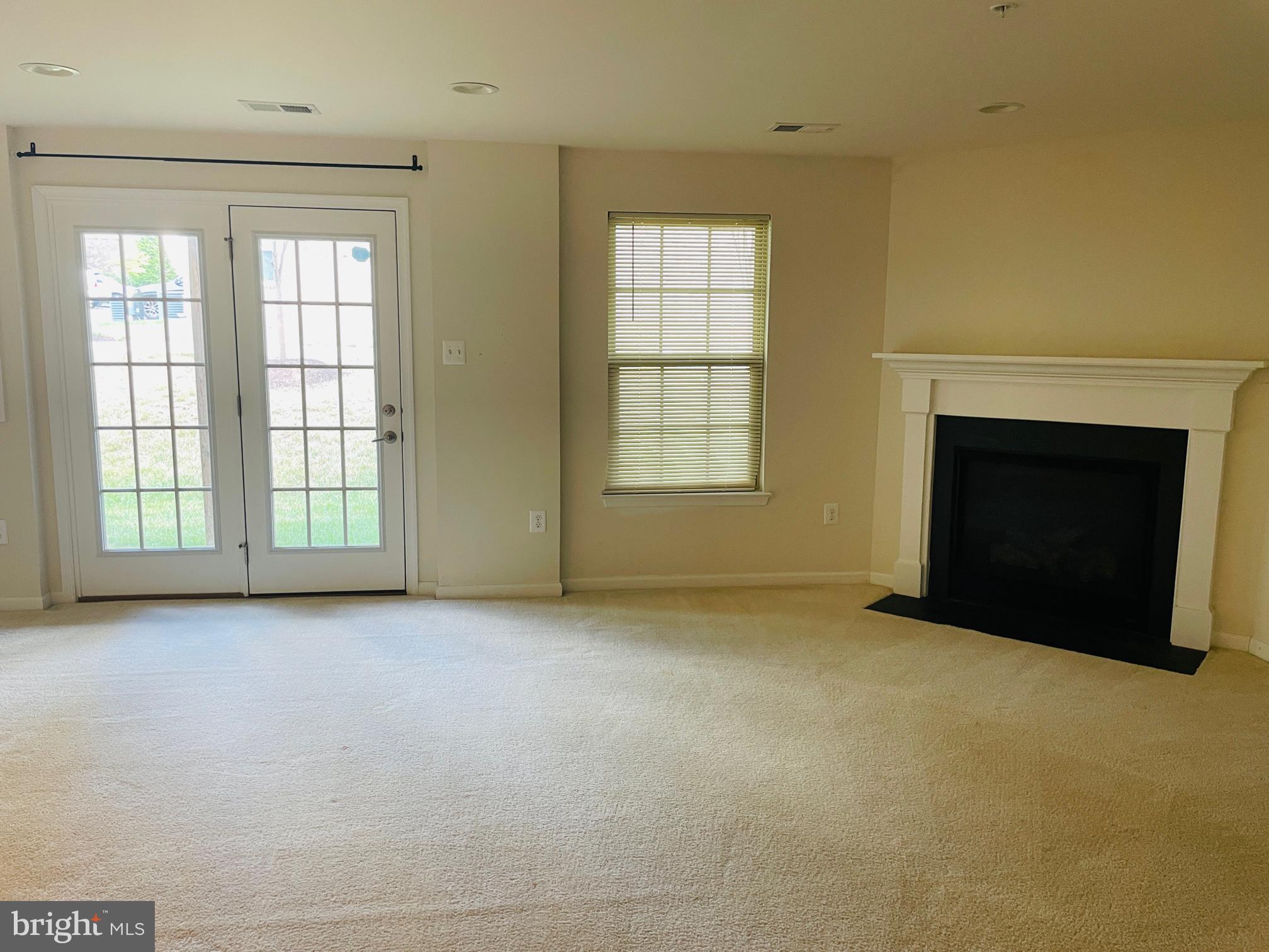 JEFFERSON PLACE - Residential Lease