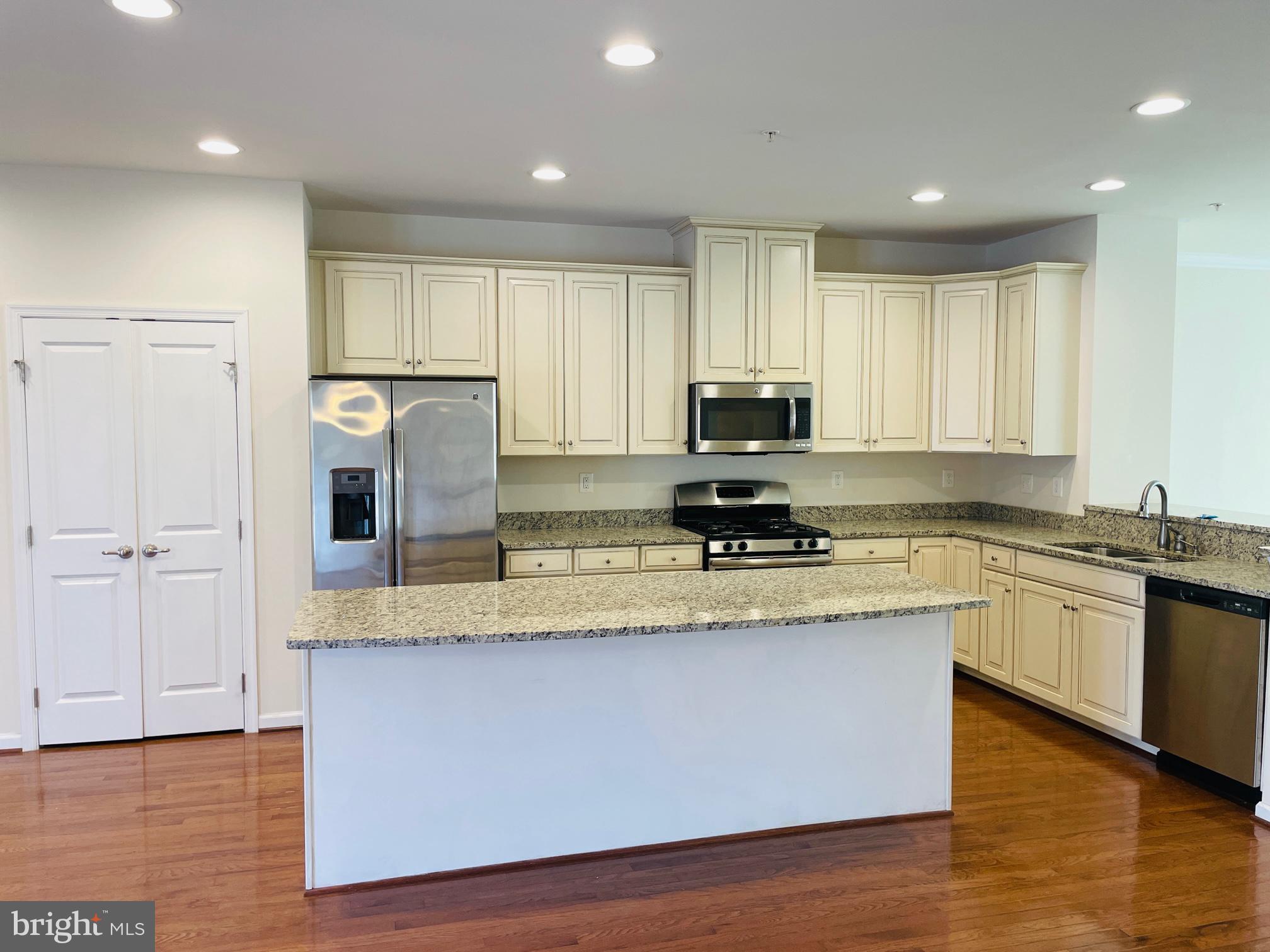 JEFFERSON PLACE - Residential Lease