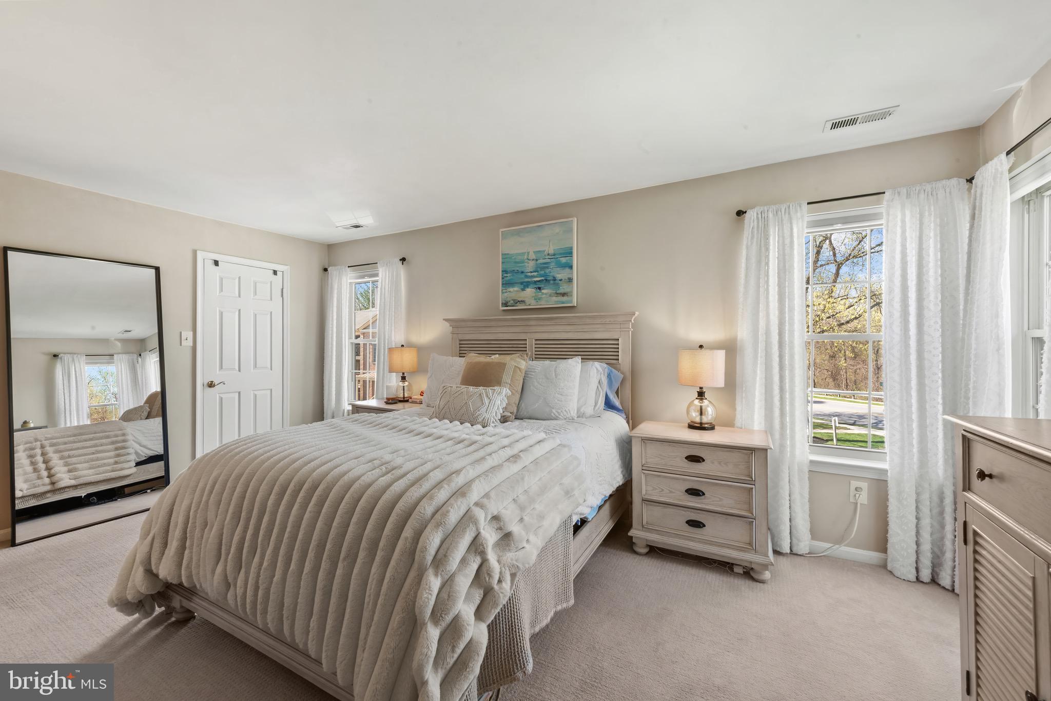 LOVETON FARMS - Residential