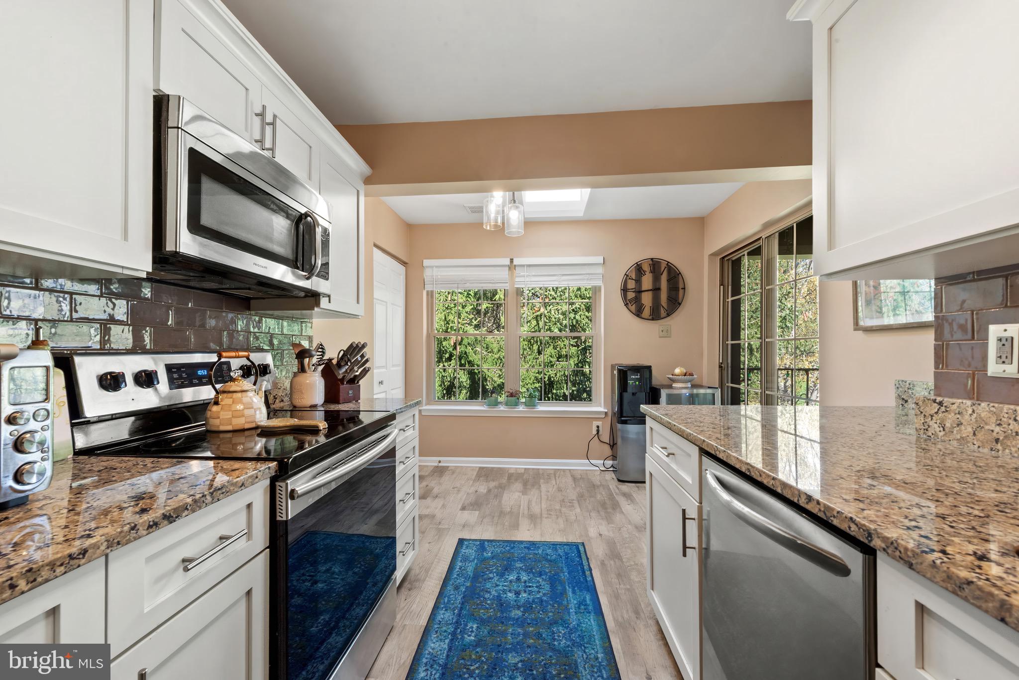 LOVETON FARMS - Residential