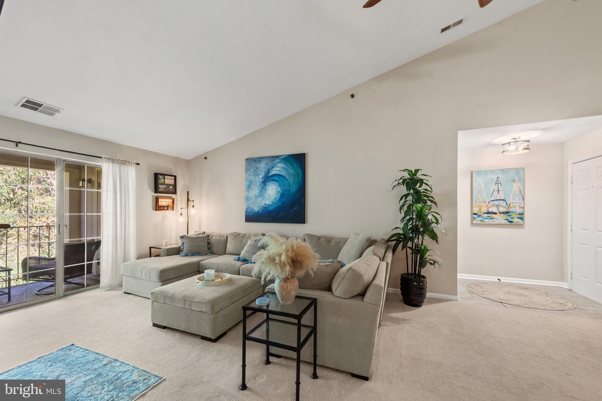 LOVETON FARMS - Residential