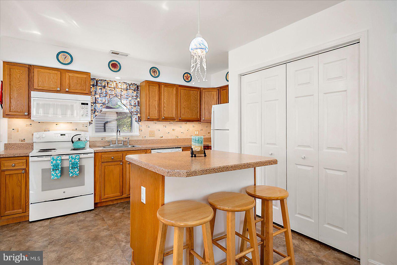 OCEAN PINES - HUNTINGTON - Residential