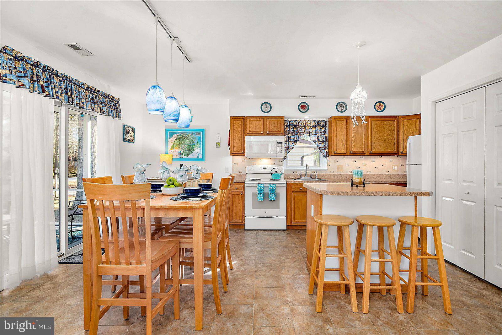 OCEAN PINES - HUNTINGTON - Residential