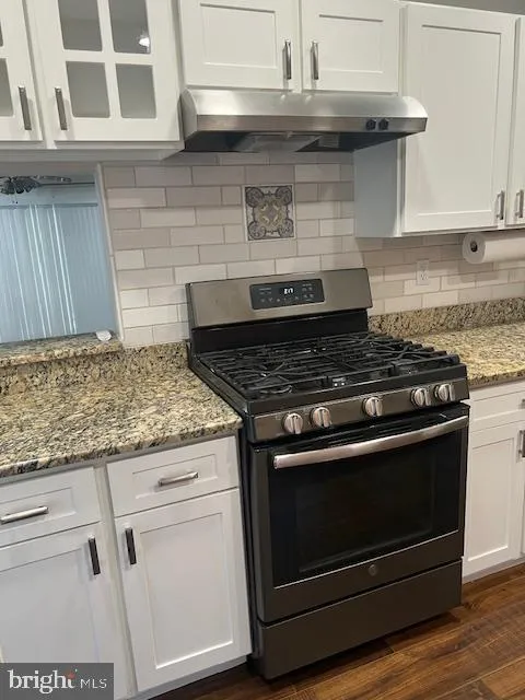 North Brunswick, New Jersey 08902, United States, 2 Bedrooms Bedrooms, ,2 BathroomsBathrooms,Residential,Active,118162