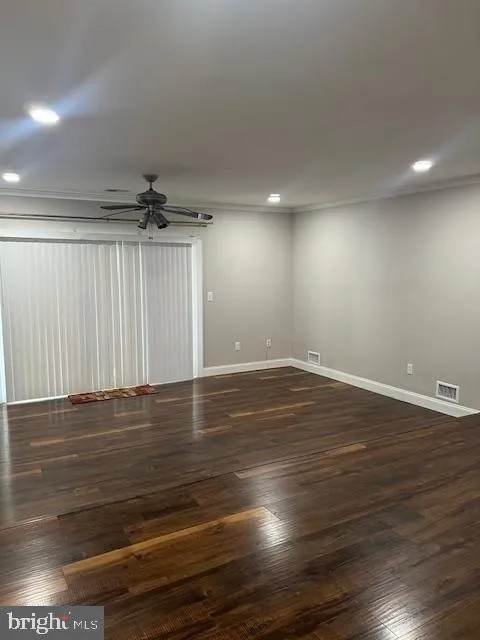 North Brunswick, New Jersey 08902, United States, 2 Bedrooms Bedrooms, ,2 BathroomsBathrooms,Residential,Active,118162