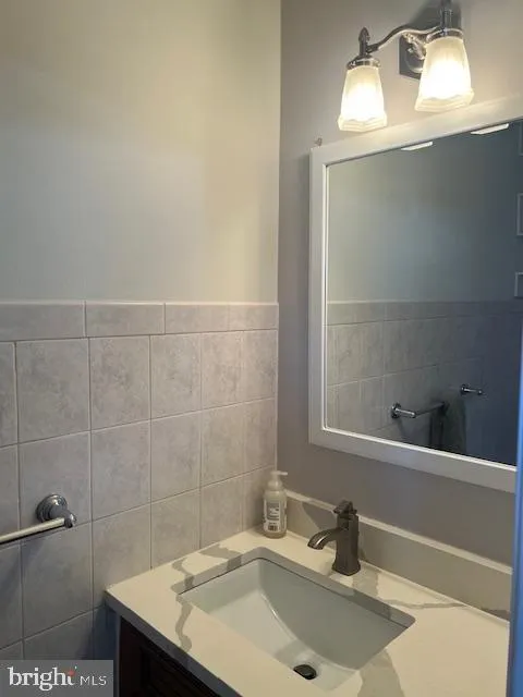 North Brunswick, New Jersey 08902, United States, 2 Bedrooms Bedrooms, ,2 BathroomsBathrooms,Residential,Active,118162