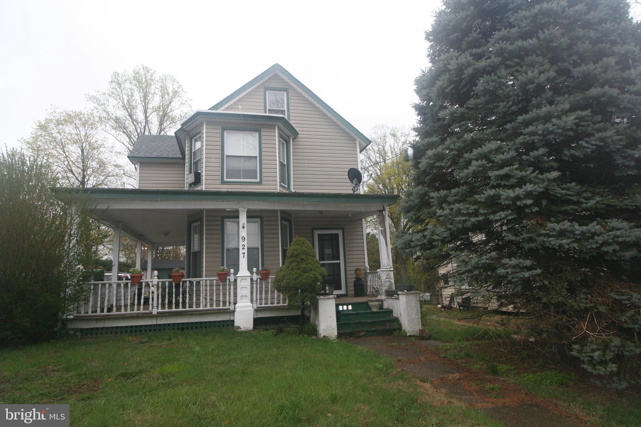 3 bedroom 2 full bath detached home in Hulmeville boro.The property features a wrap around porch with composite decking and off street parking for at least 3 cars. Inside in the kitchen you will find granite counter tops with a undermount sink, garbage disposal, recessed lighting smooth top range and a stainless refrigerator with water and ice in the door.There is a full bath with a shower stall on the 1st floor.The laundry area is located on the 1st floor behind the kitchen..On the 2nd floor there are 3 bedrooms and a full hall bath with a jetted tub.The 3rd floor is a unfinished attic space with access by a full set of steps.The basement is unfinished with a bilco door to the exterior.