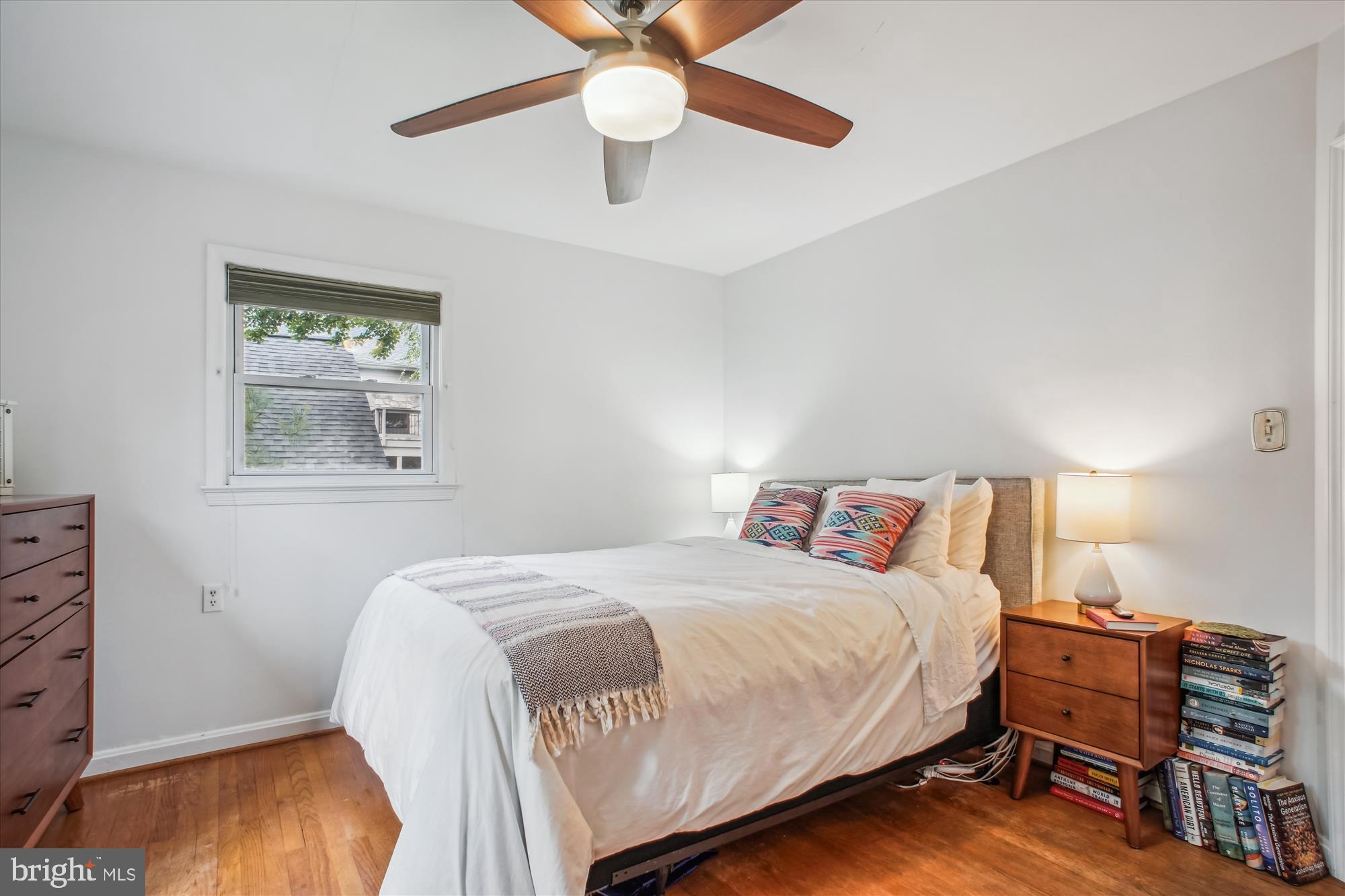 OVERLEE - Residential Lease