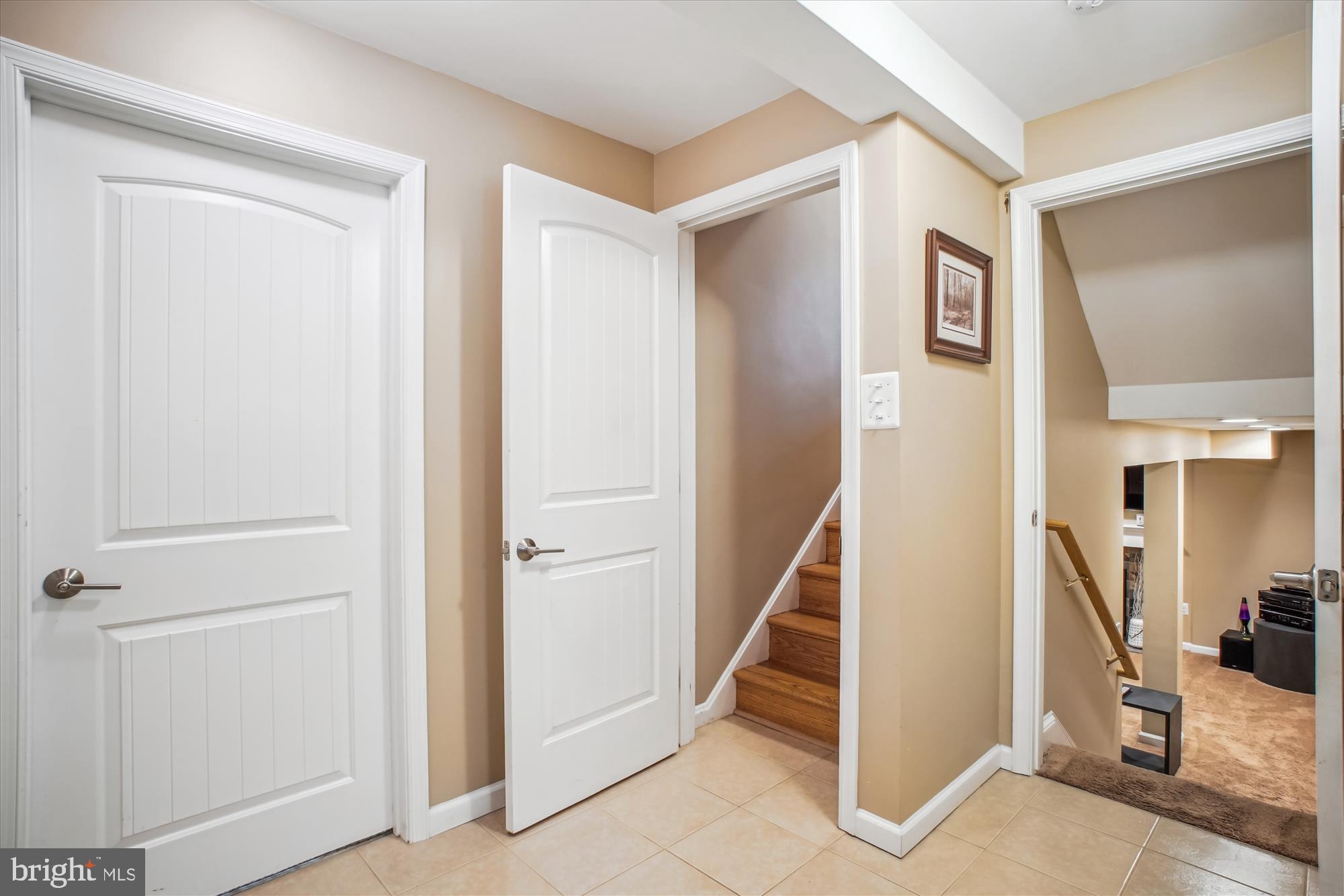 OVERLEE - Residential Lease