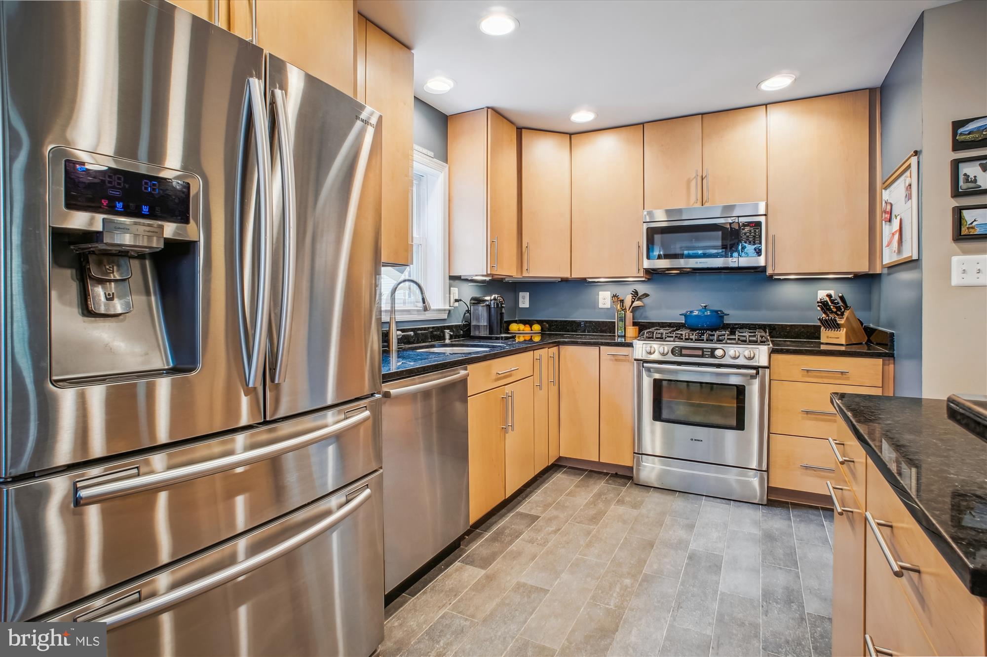 OVERLEE - Residential Lease